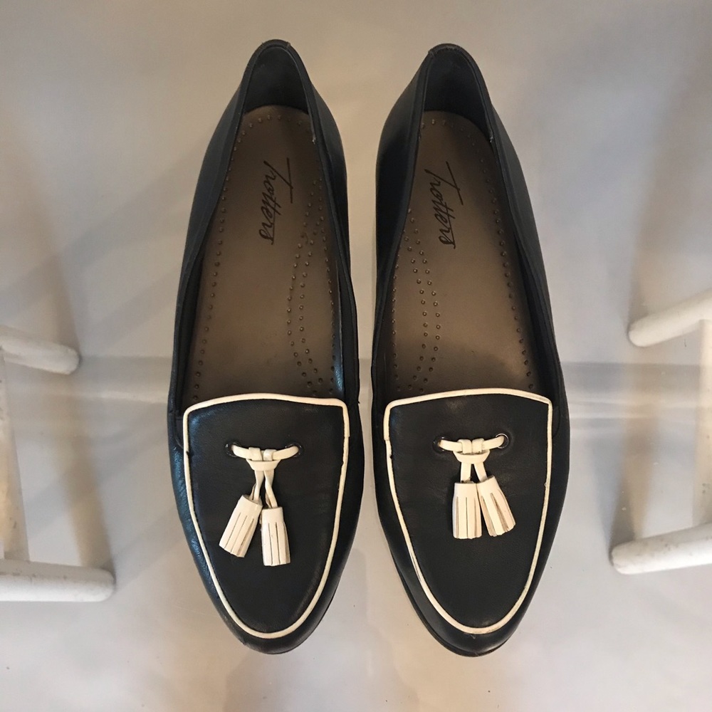 Trotters Navy and White Tassel Loafers